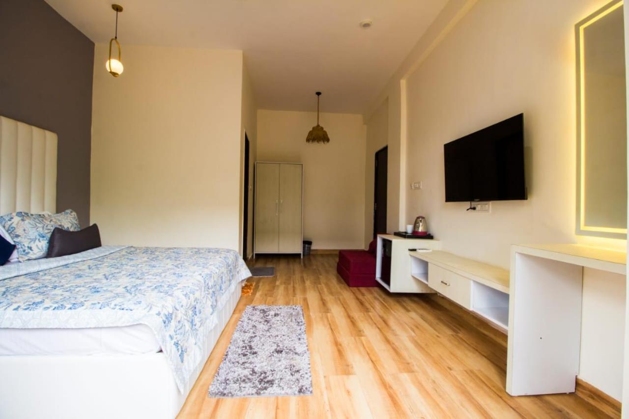 The Me Ra Kee House Hotel Морджим Екстериор снимка